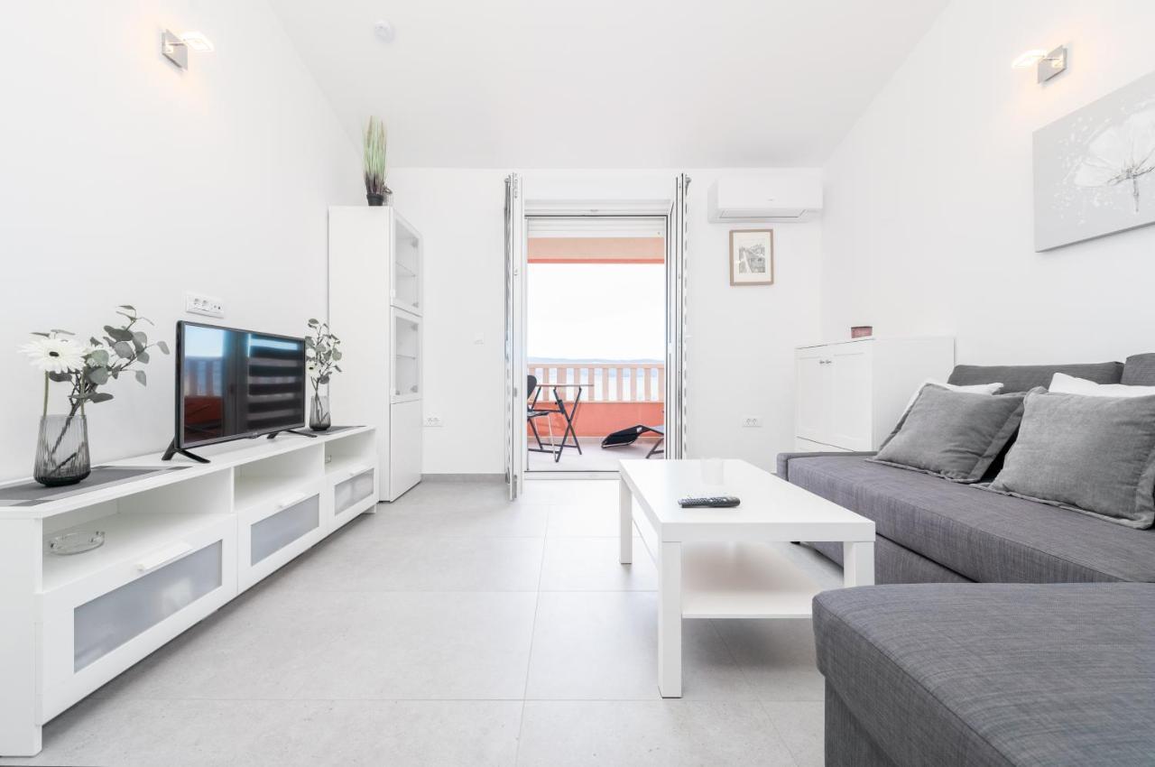 Apartments Matea Duće Екстериор снимка