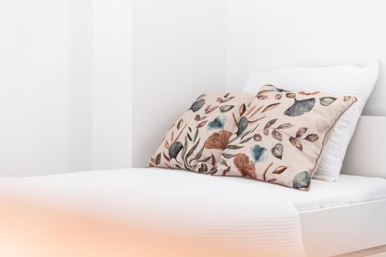 Apartments Matea Duće Екстериор снимка