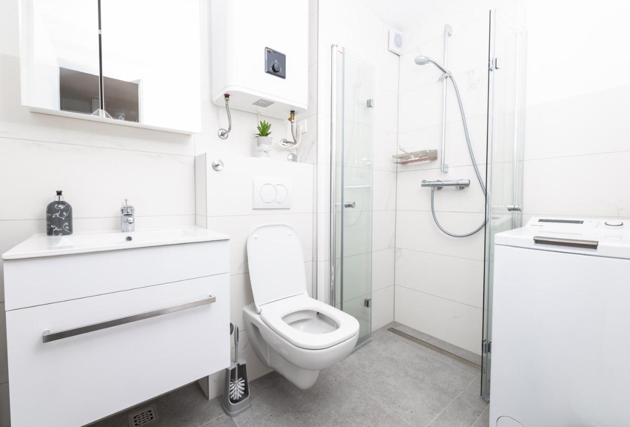 Apartments Matea Duće Екстериор снимка