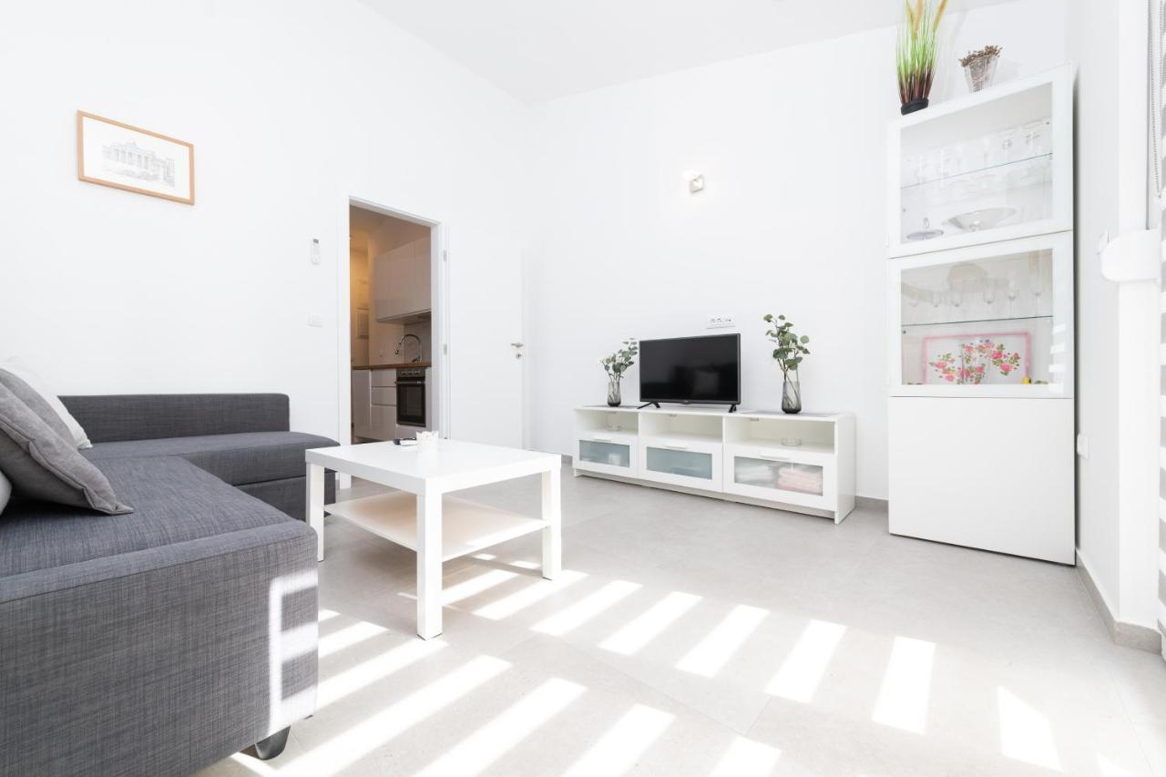 Apartments Matea Duće Екстериор снимка