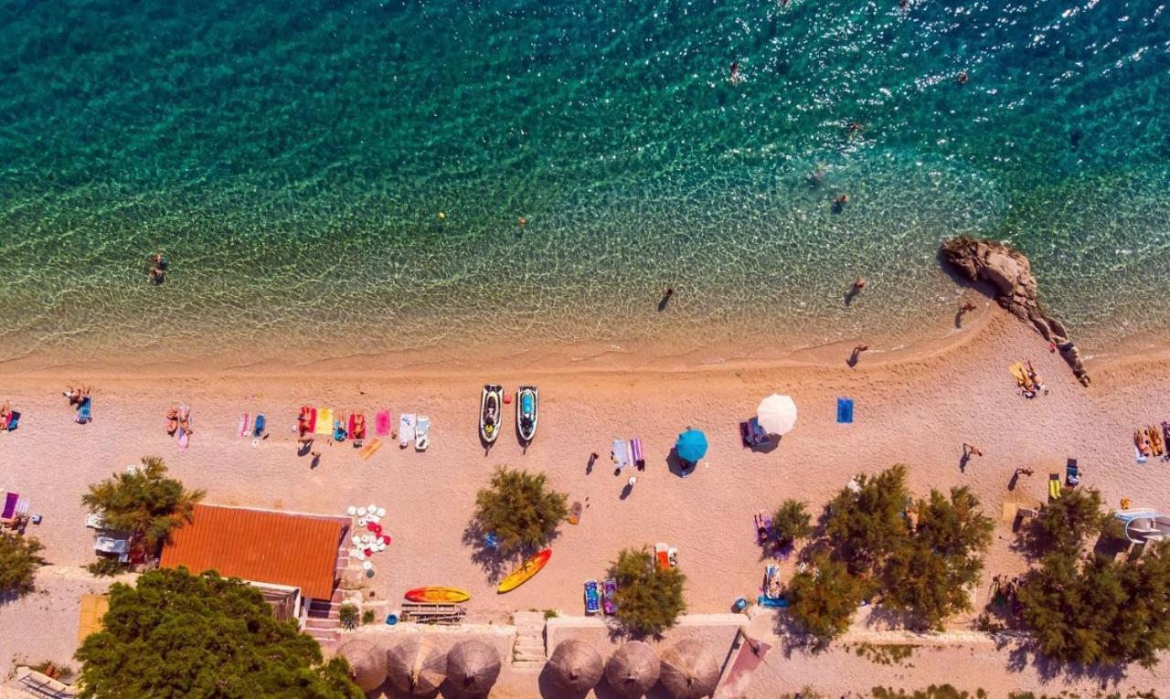 Apartments Matea Duće Екстериор снимка